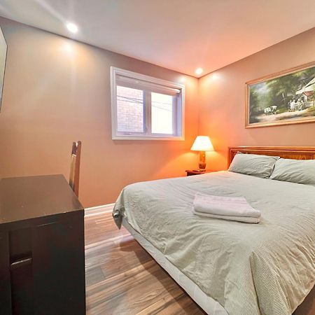 Upgraded Rooms With Bath 7-Min To Subway Near Downsview Rogers Stadium تورونتو المظهر الخارجي الصورة